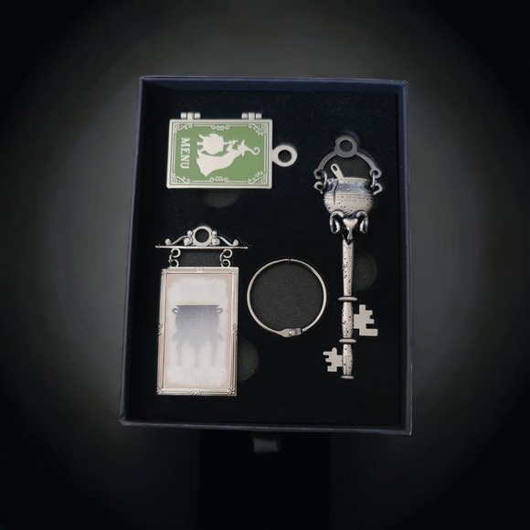 Harry Potter Litjoy	Key #21 The Cracked Kettle Pub - Picture 2 of 3